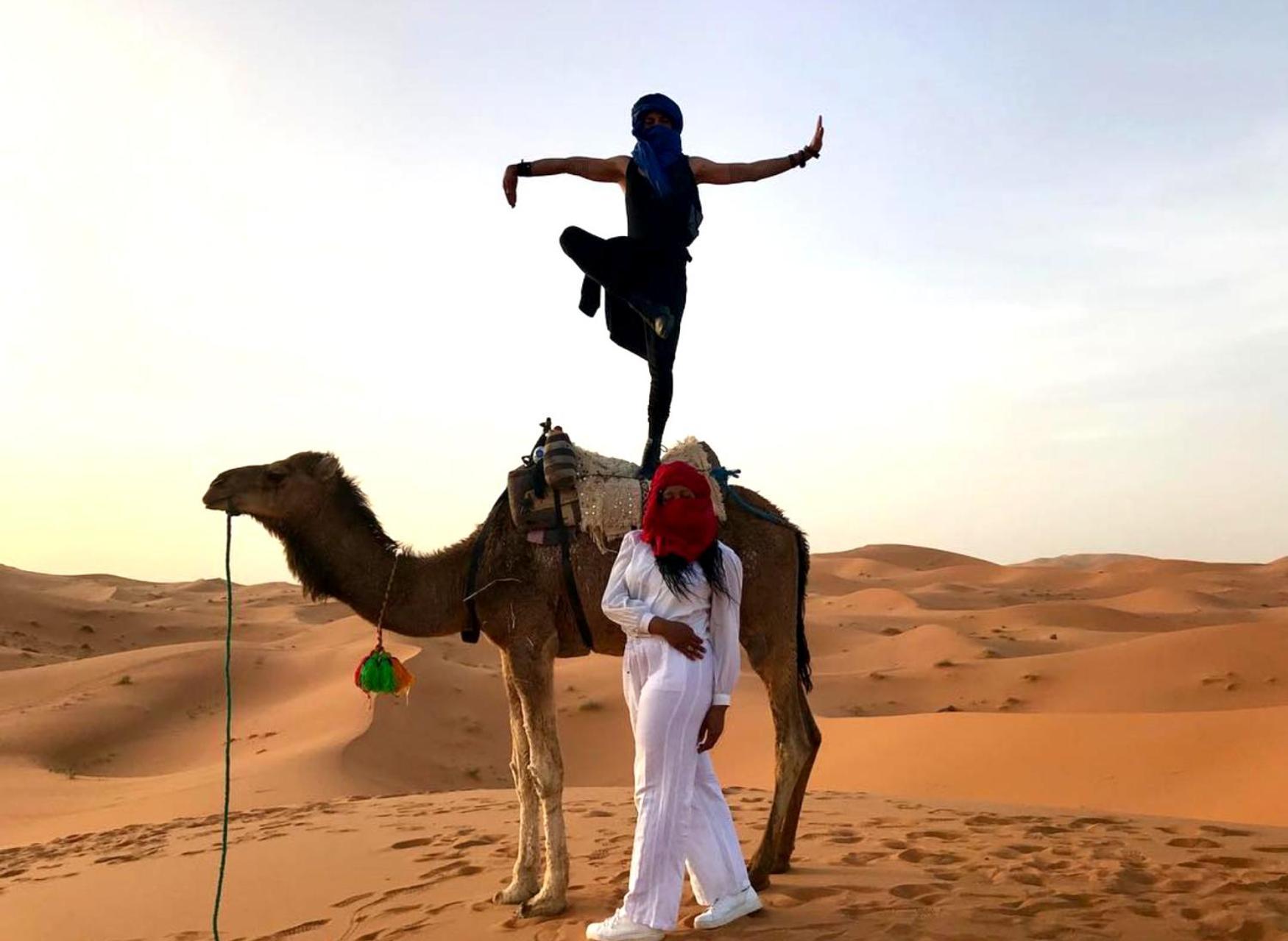 Luxury Bedouin Camp Bed & Breakfast Merzouga Bagian luar foto