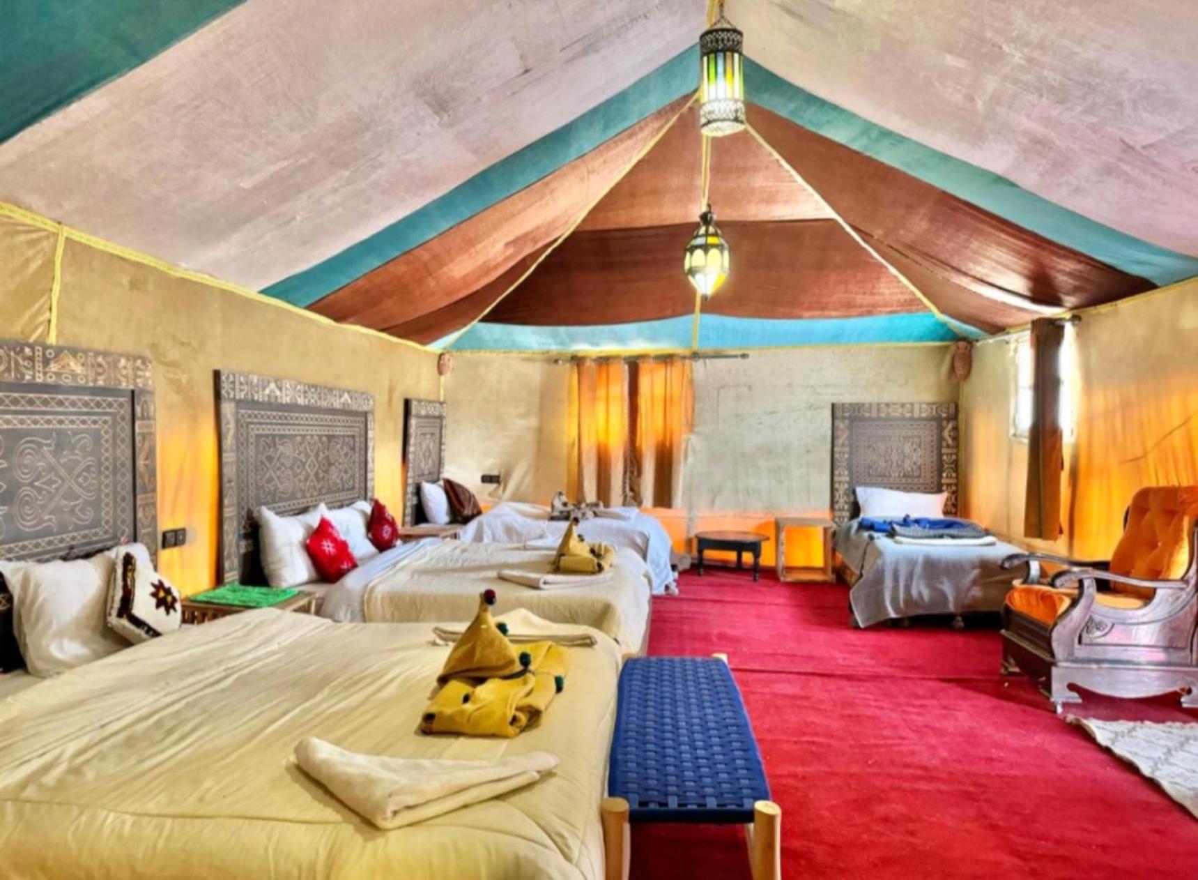 Luxury Bedouin Camp Bed & Breakfast Merzouga Bagian luar foto